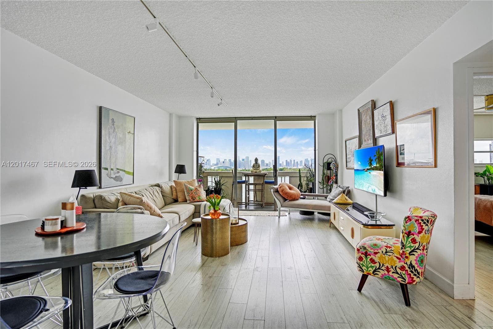 800 West Ave # 921, Miami Beach FL 33139 — 3