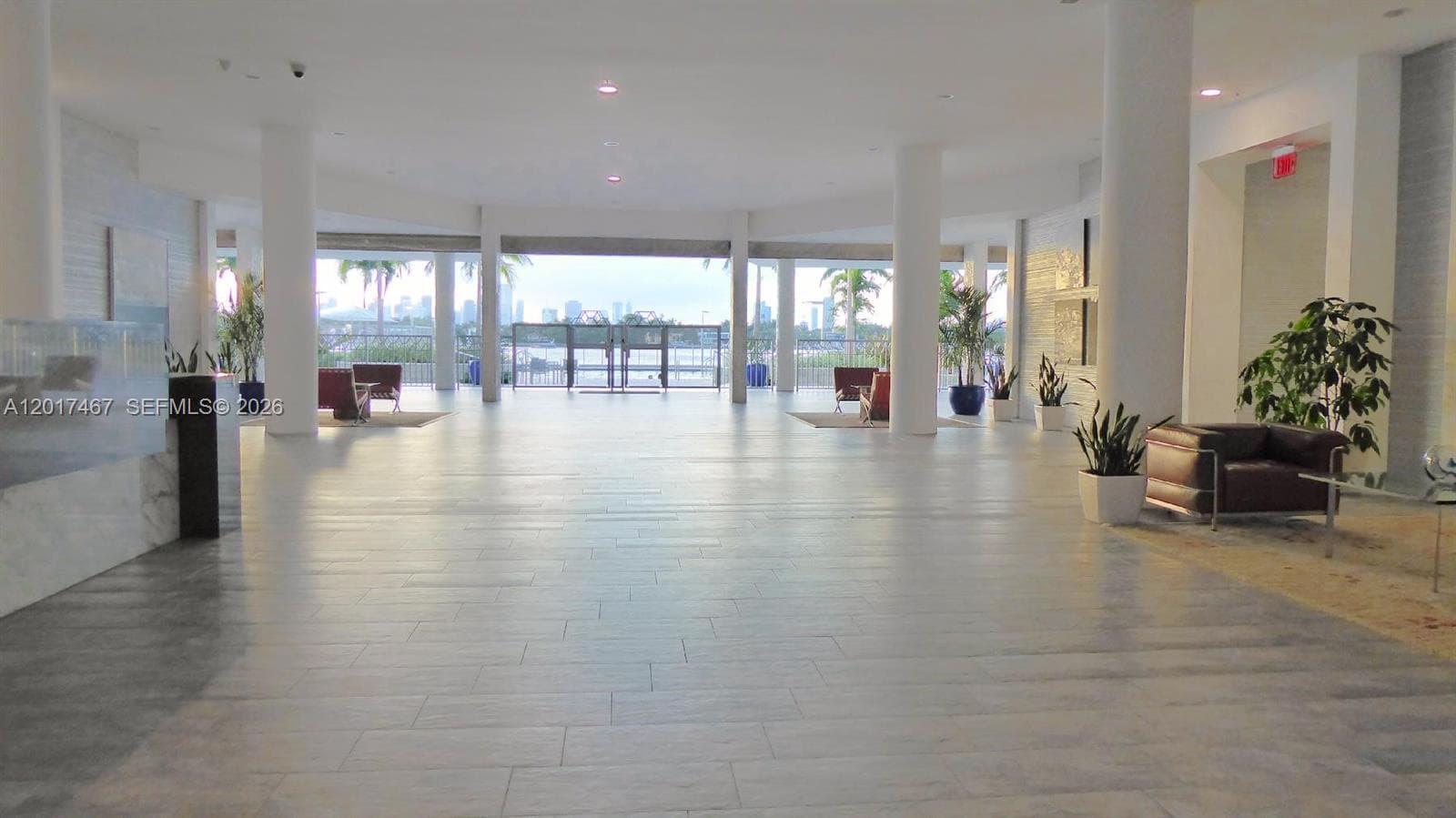 800 West Ave # 921, Miami Beach FL 33139 — 1
