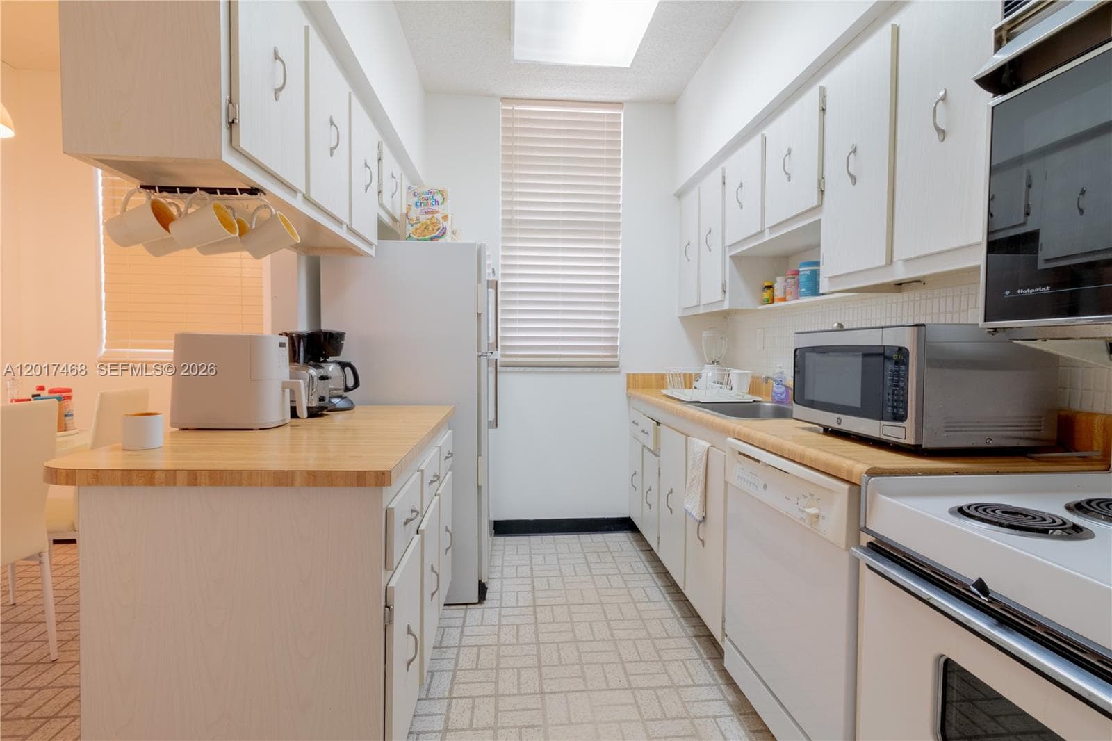 301 174th St # L12, Sunny Isles Beach FL 33160 — 5