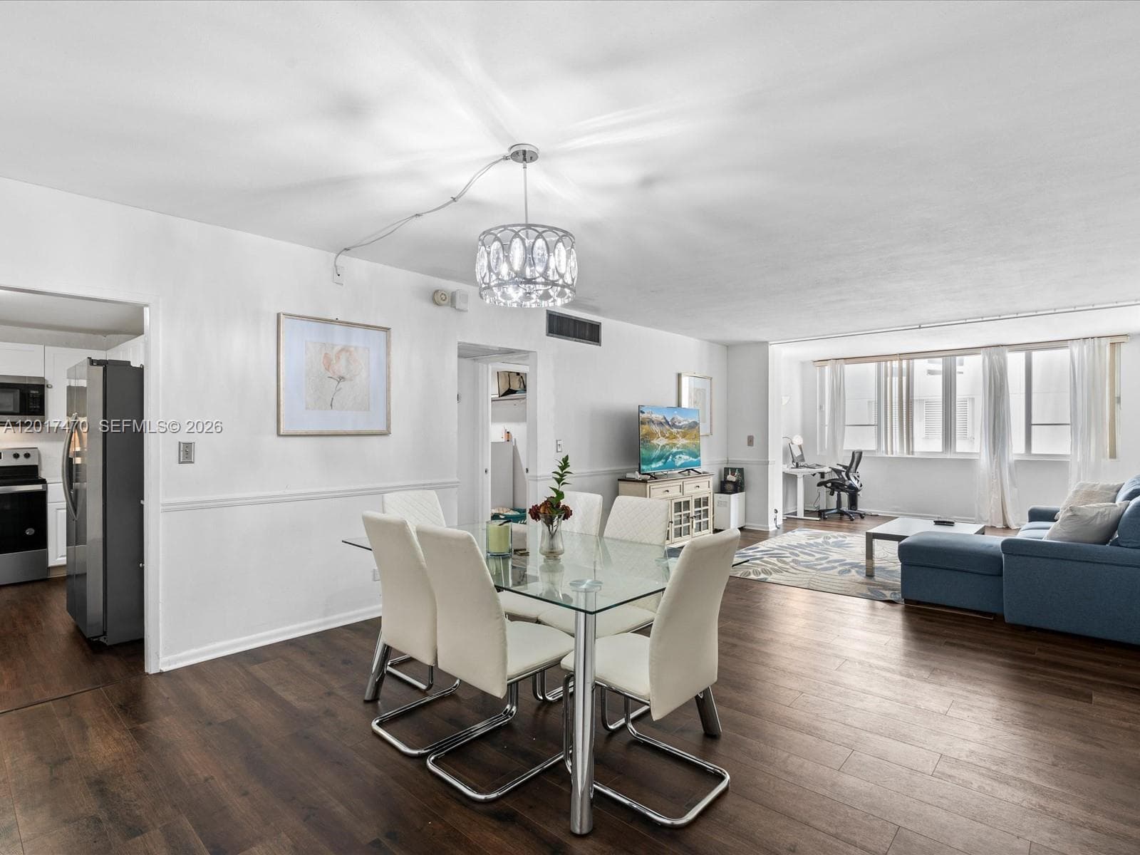 5005 Collins Ave # 222, Miami Beach FL 33140 — 2