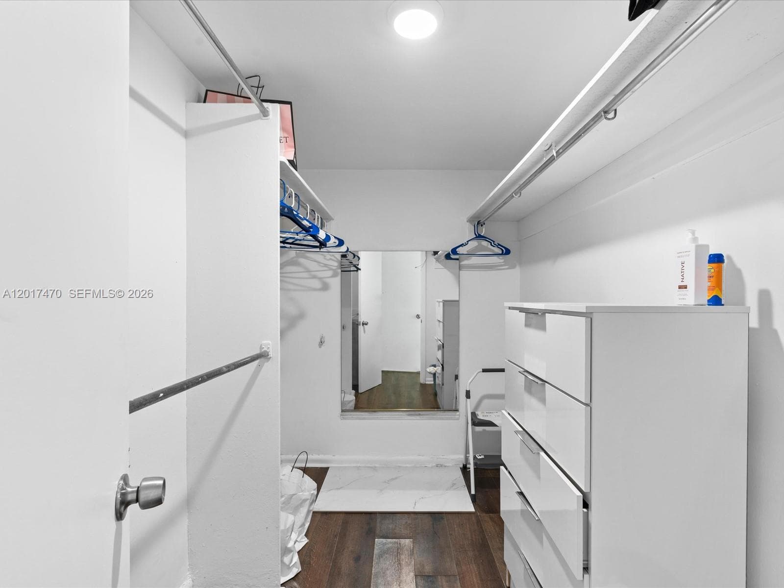 5005 Collins Ave # 222, Miami Beach FL 33140 — 24