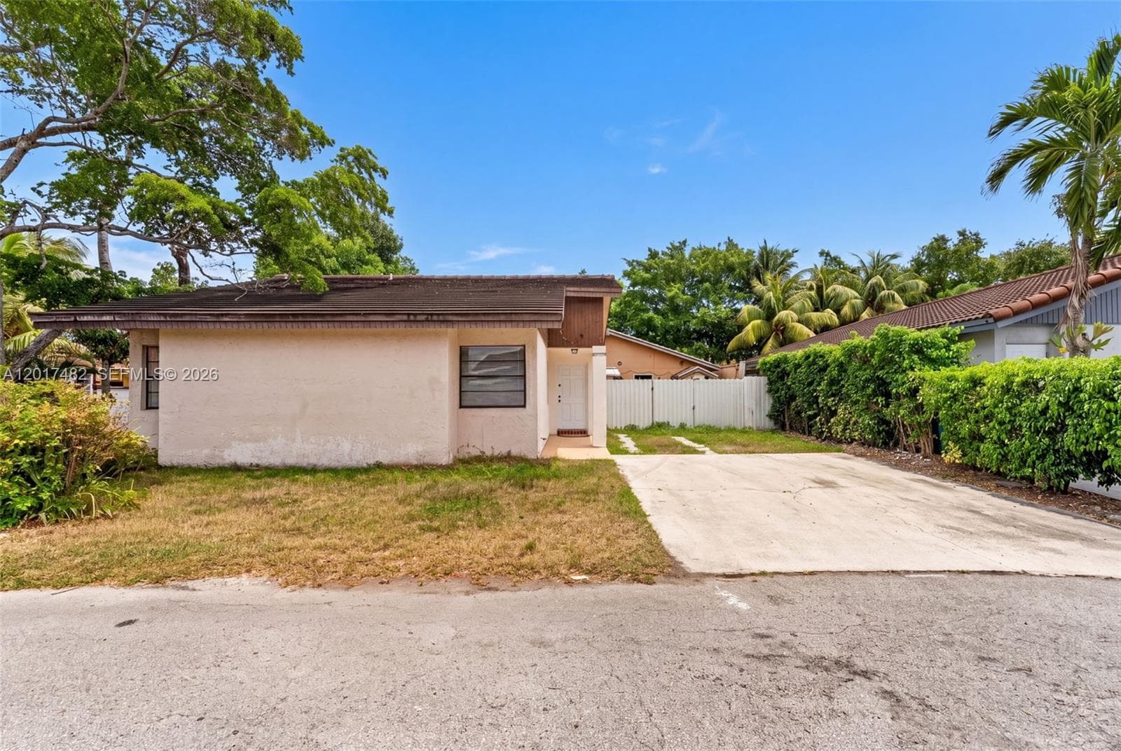 7925 SW 153rd Ct, Miami FL 33193 — 2