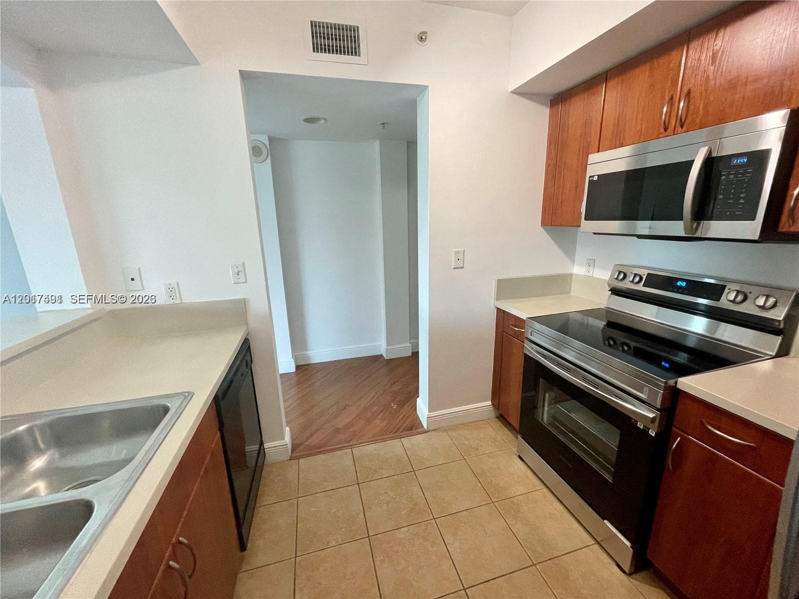 9201 Collins Ave # 321, Surfside FL 33154 — 7
