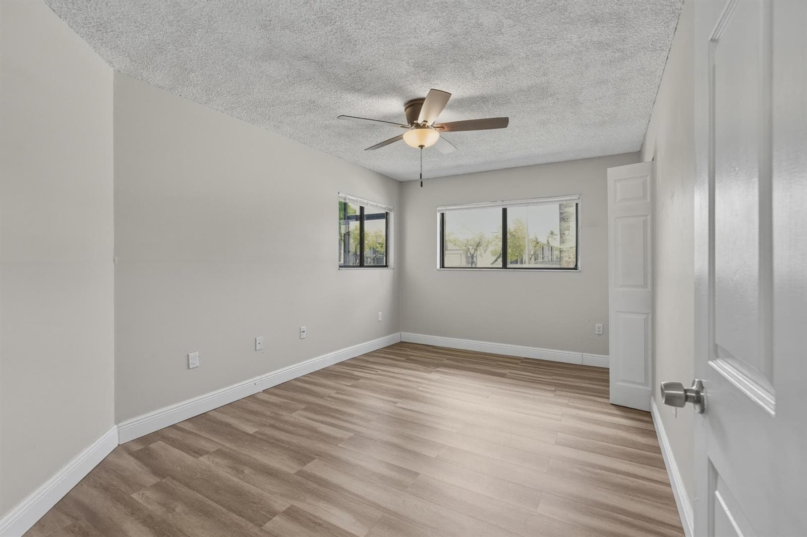 468 NE 206th Lane # 6, Miami FL 33179 — 8