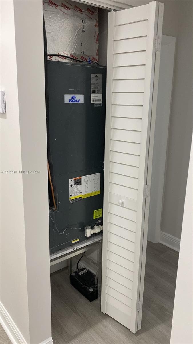 4650 W Flagler St # 3, Miami FL 33134 — 7