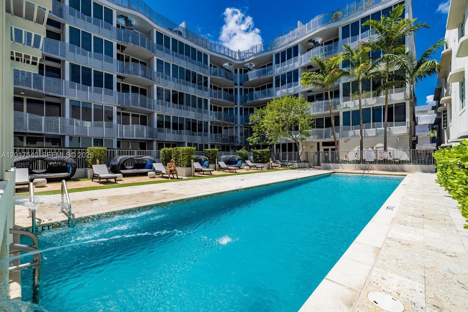 2100 Park Ave # 302, Miami Beach FL 33139 — 21