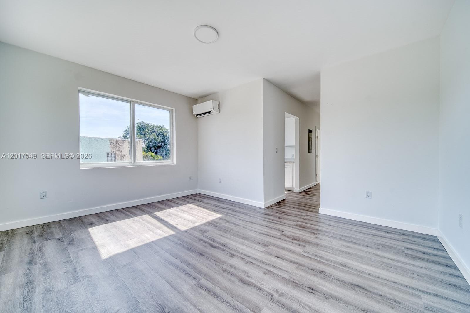 2352 SW 5th St # 5, Miami FL 33135 — 9