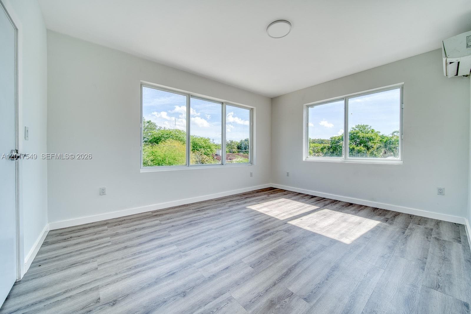2352 SW 5th St # 5, Miami FL 33135 — 8