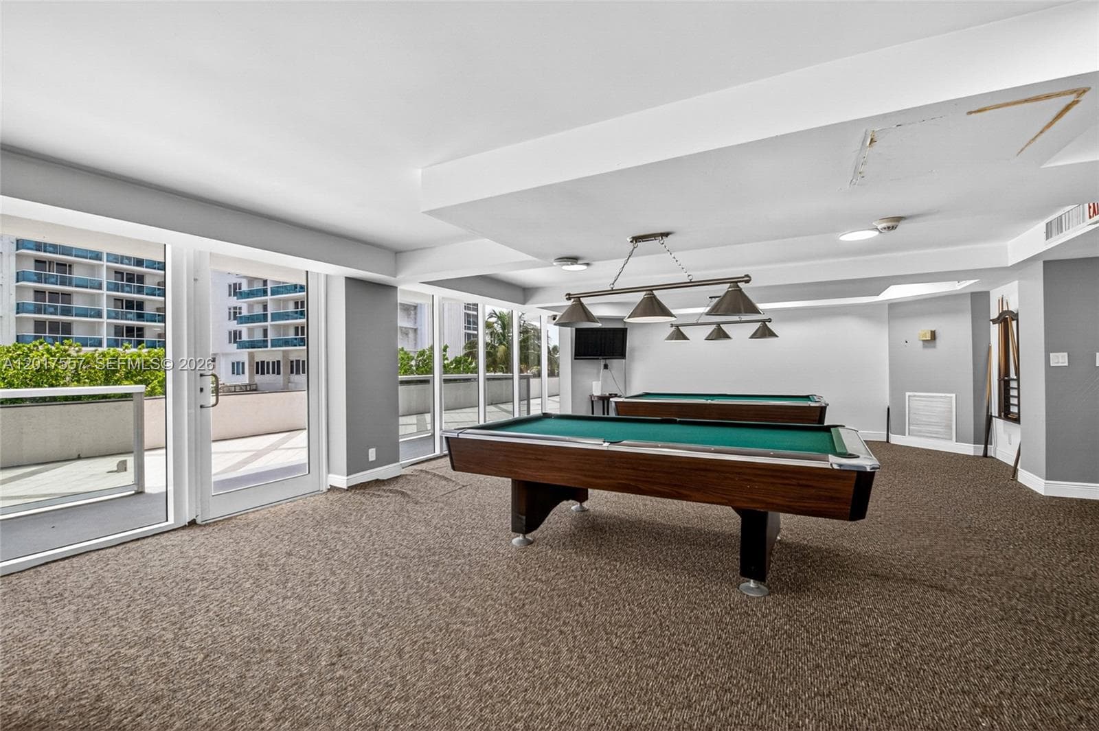 2401 Collins Ave # 1107, Miami Beach FL 33140 — 28