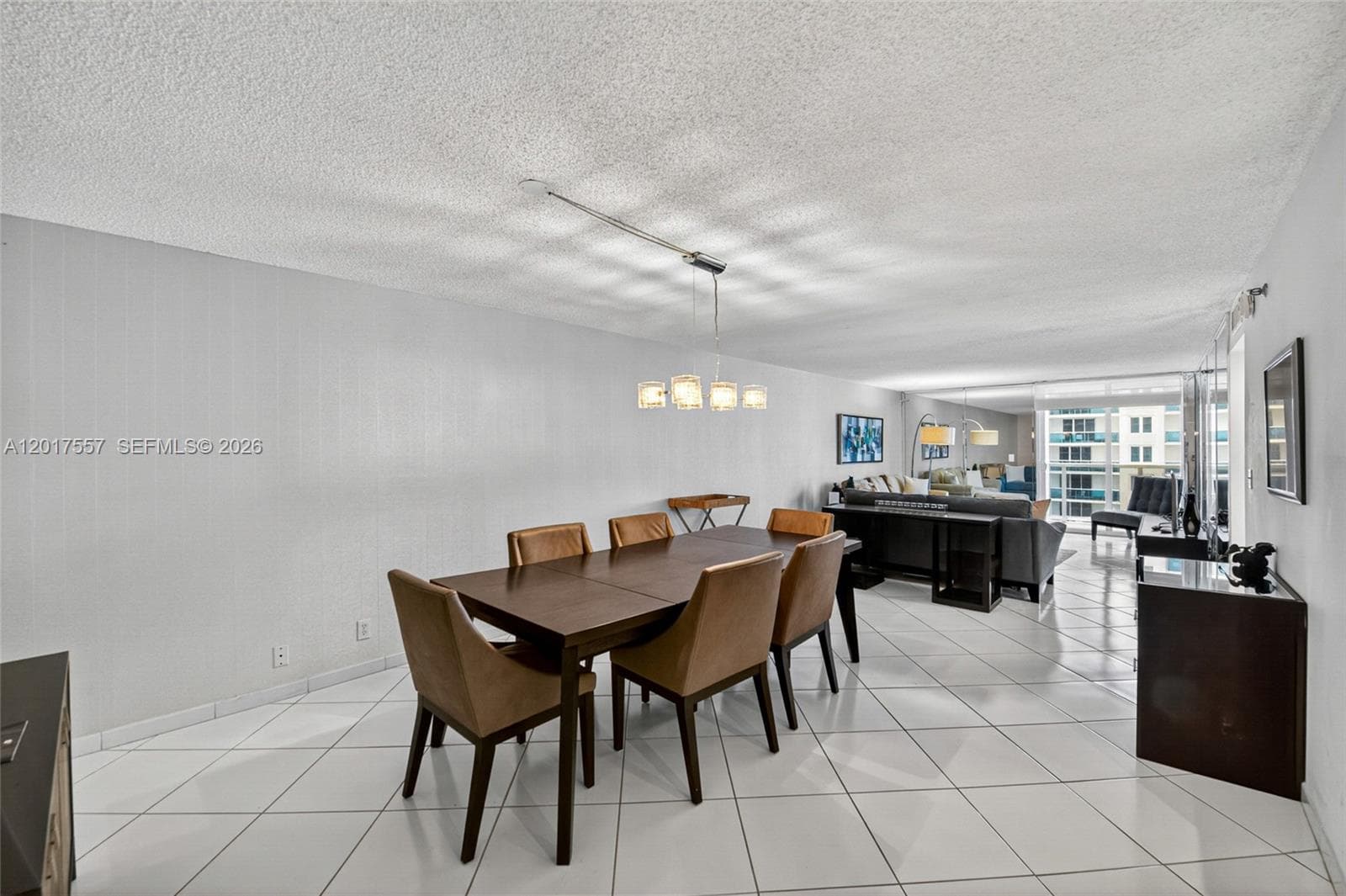 2401 Collins Ave # 1107, Miami Beach FL 33140 — 9