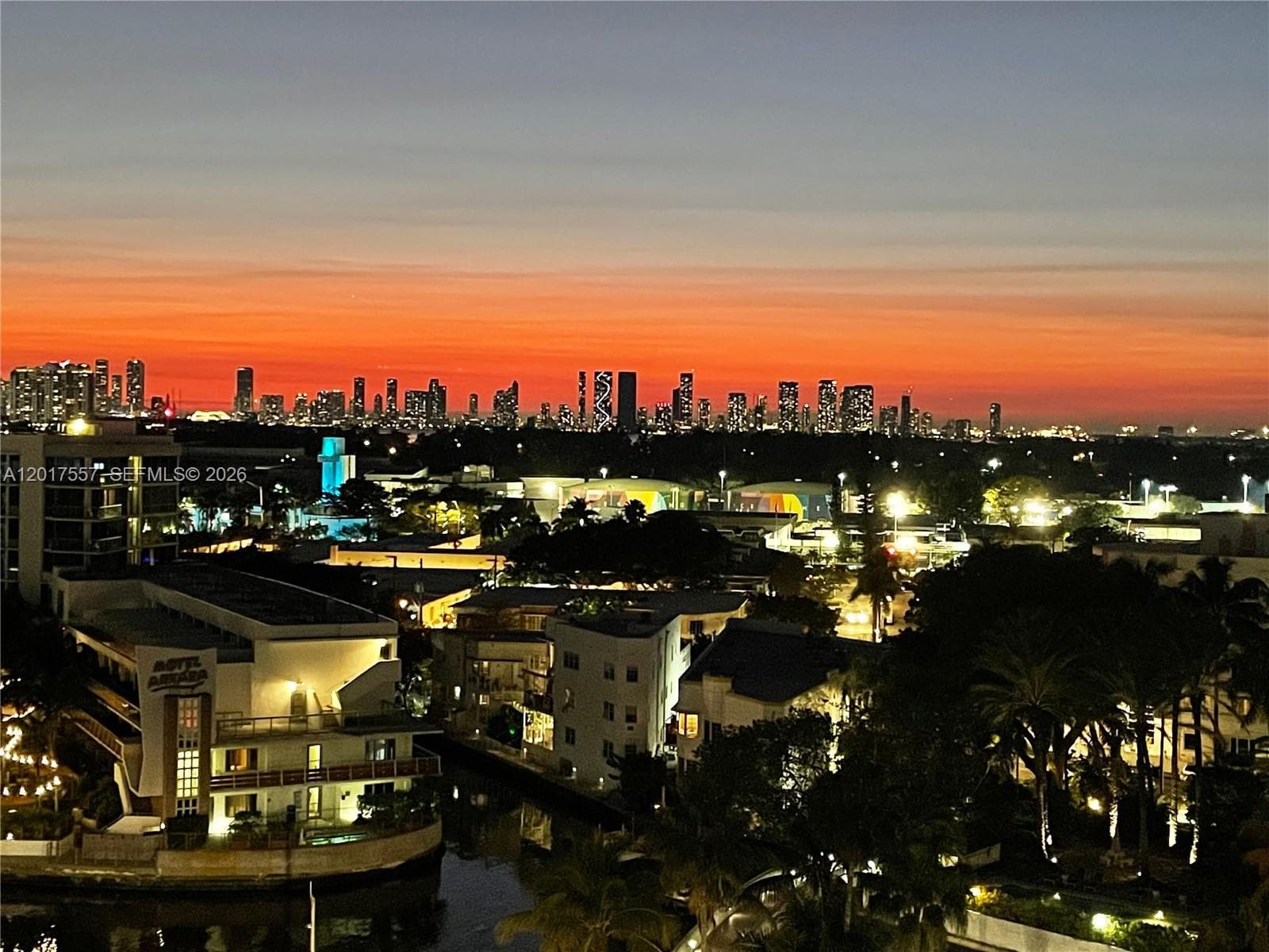 2401 Collins Ave # 1107, Miami Beach FL 33140 — 40