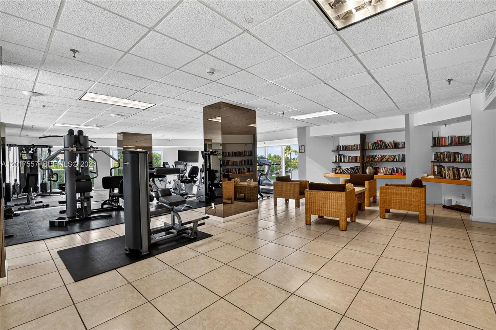 2401 Collins Ave # 1107, Miami Beach FL 33140 — 31