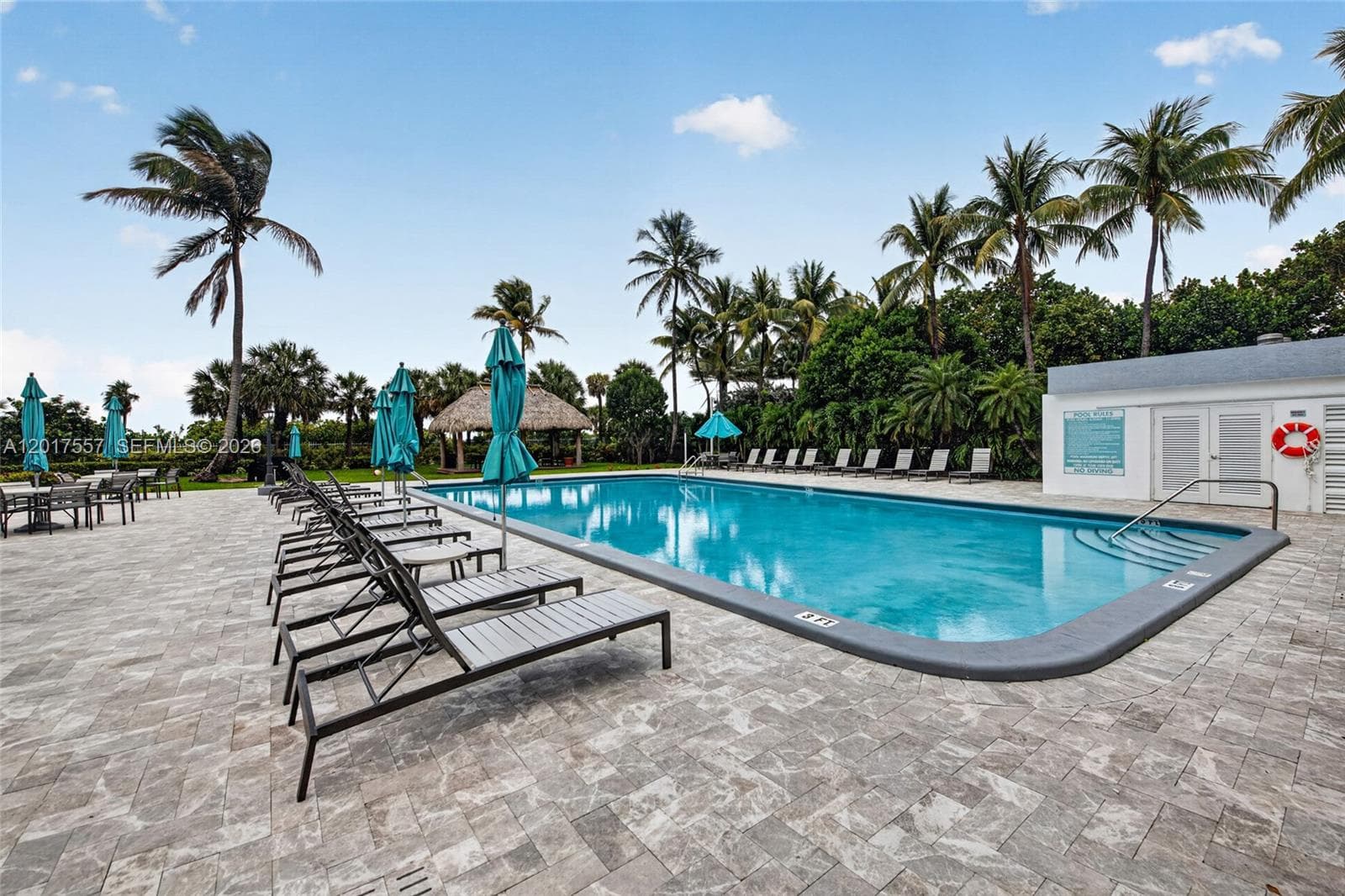 2401 Collins Ave # 1107, Miami Beach FL 33140 — 29