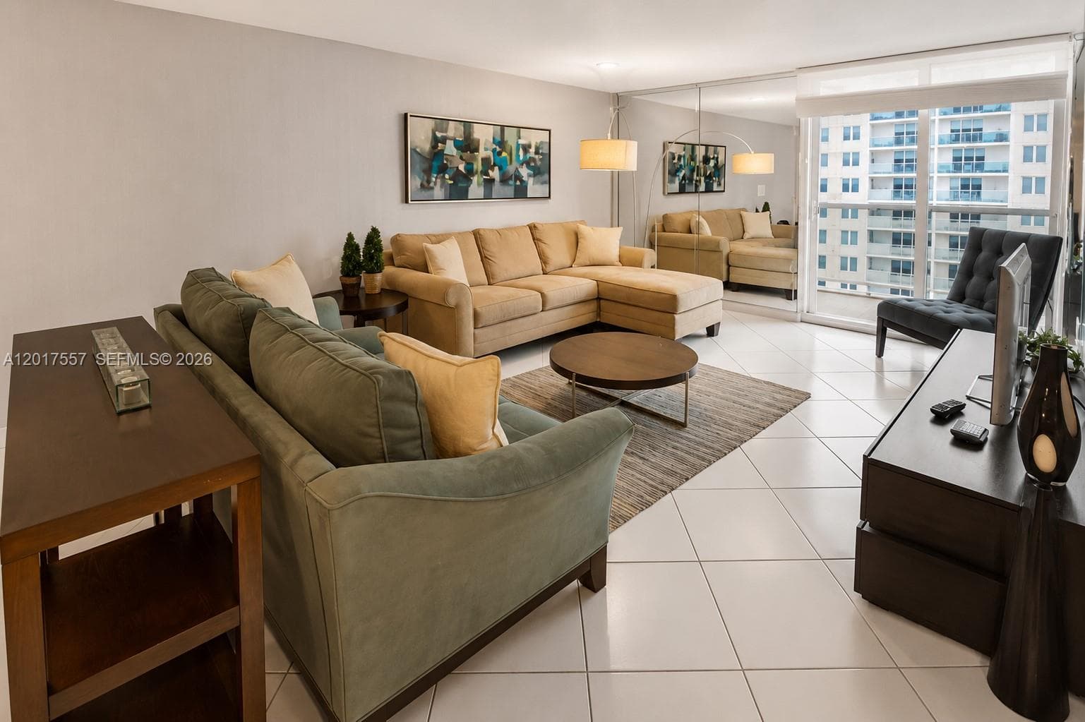 2401 Collins Ave # 1107, Miami Beach FL 33140 — 8