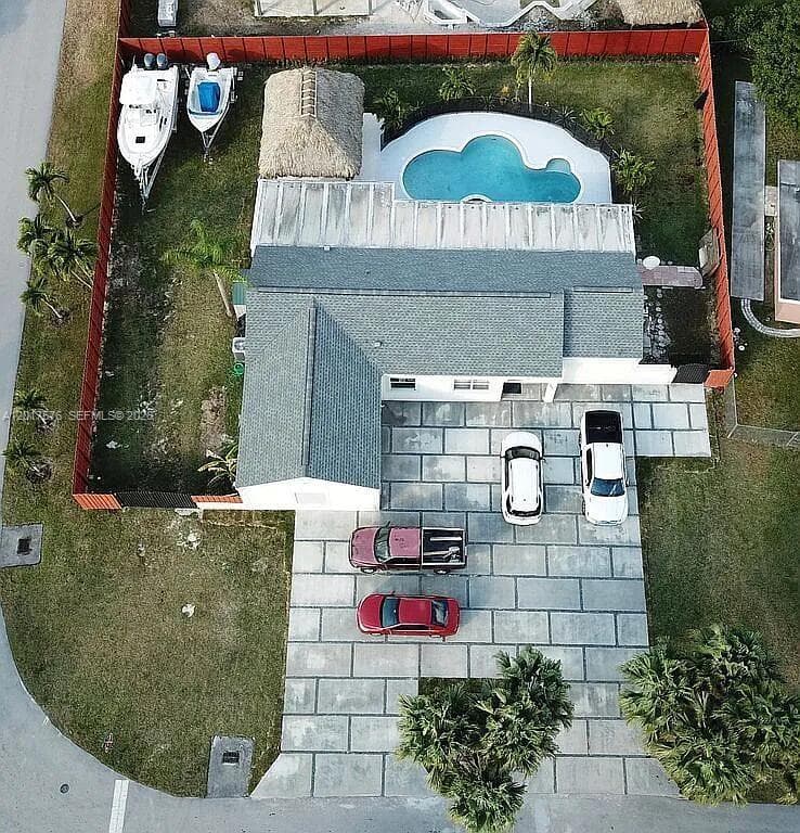 15481 SW 155th Ter, Miami FL 33187 — 2