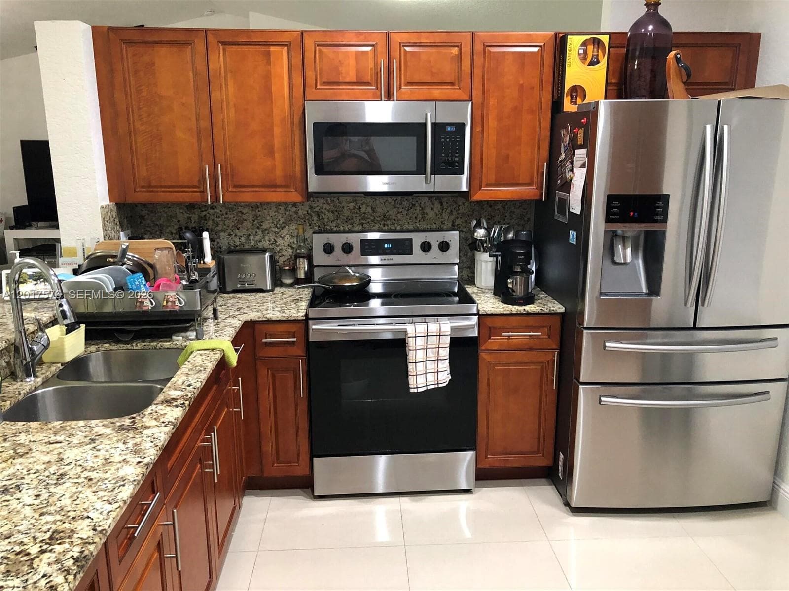 15481 SW 155th Ter, Miami FL 33187 — 33