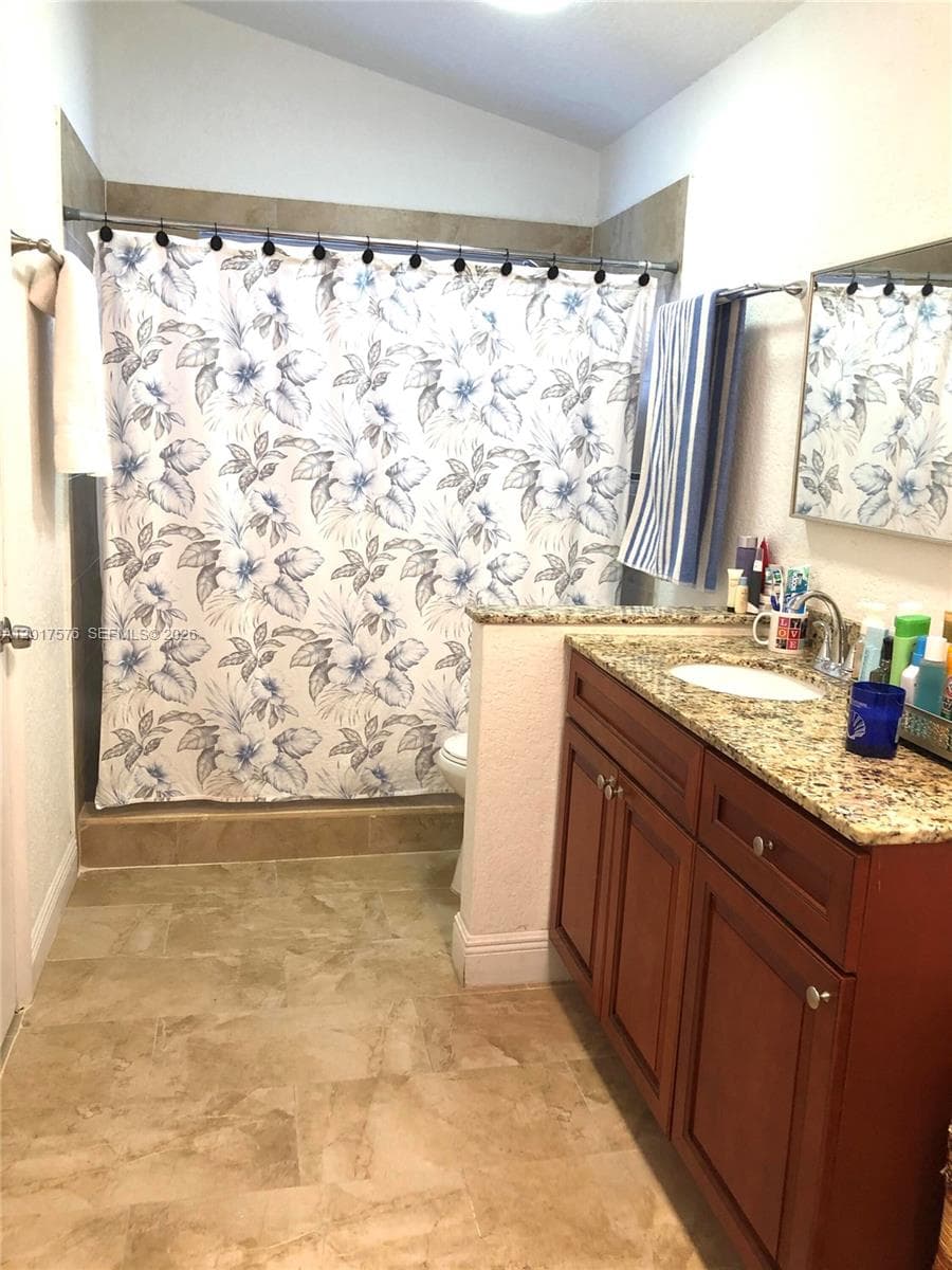 15481 SW 155th Ter, Miami FL 33187 — 15