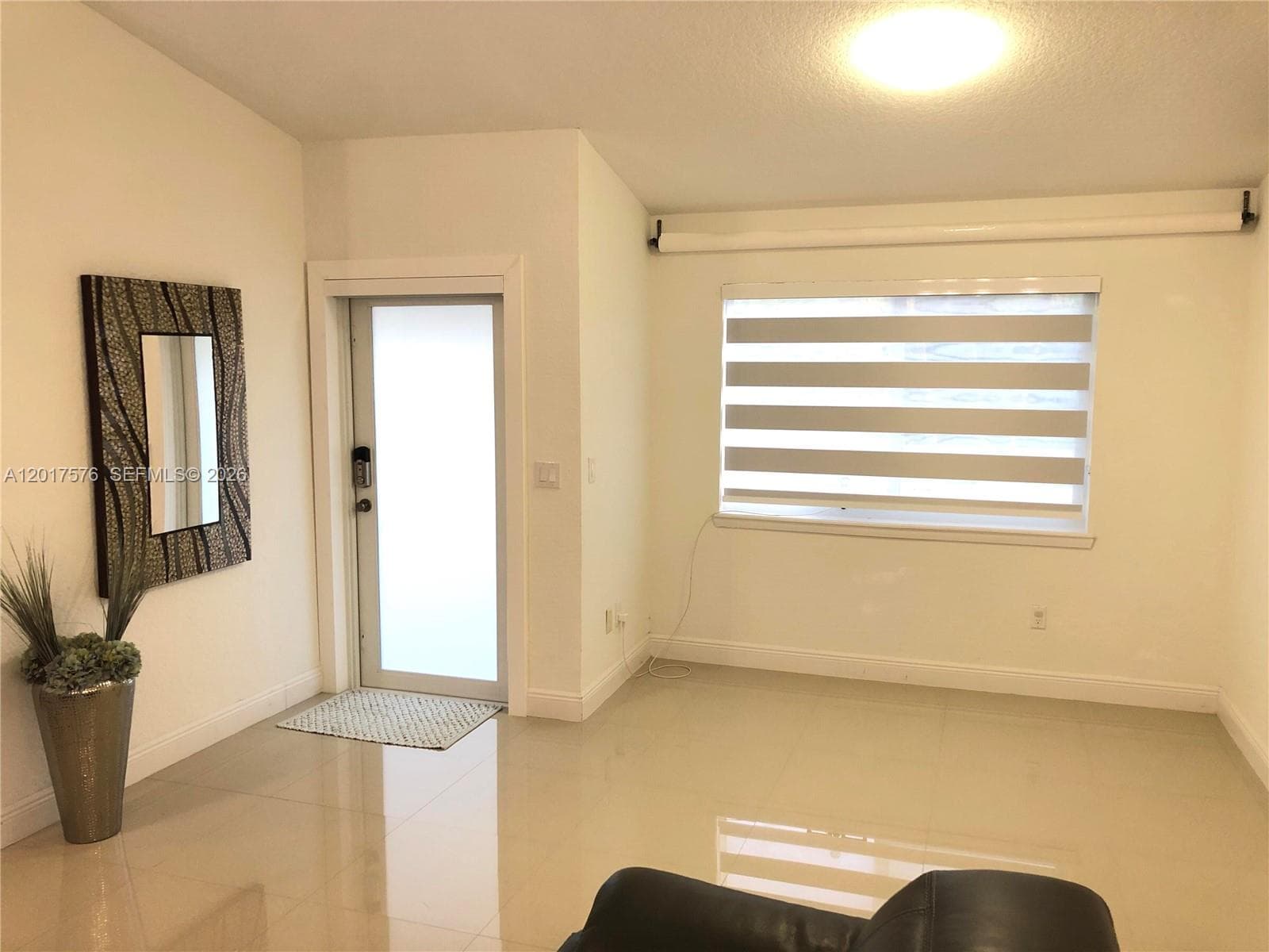 15481 SW 155th Ter, Miami FL 33187 — 25