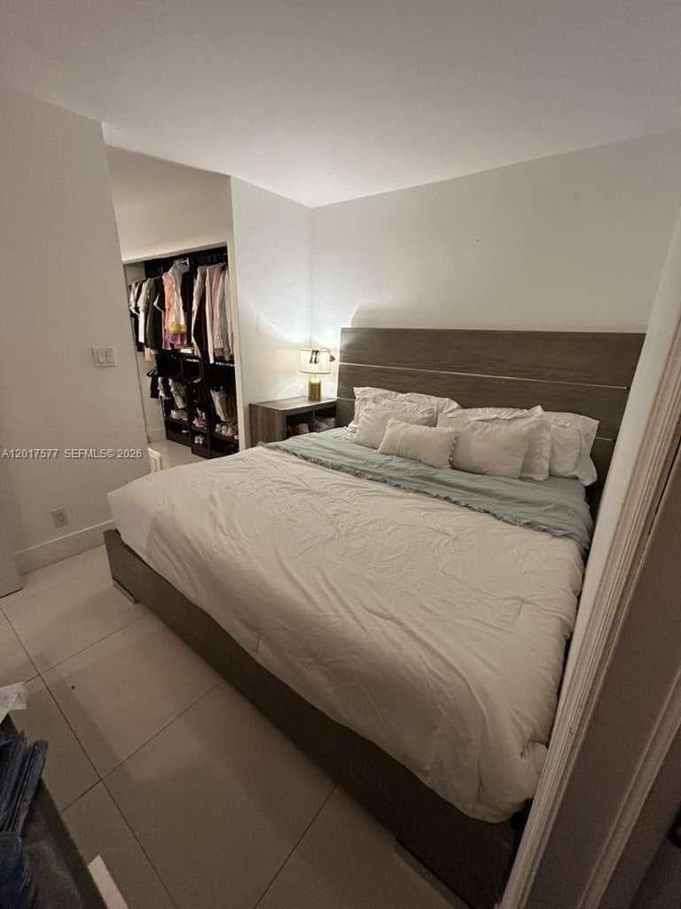 2903 N Miami Beach Blvd # 906, North Miami Beach FL 33160 — 15