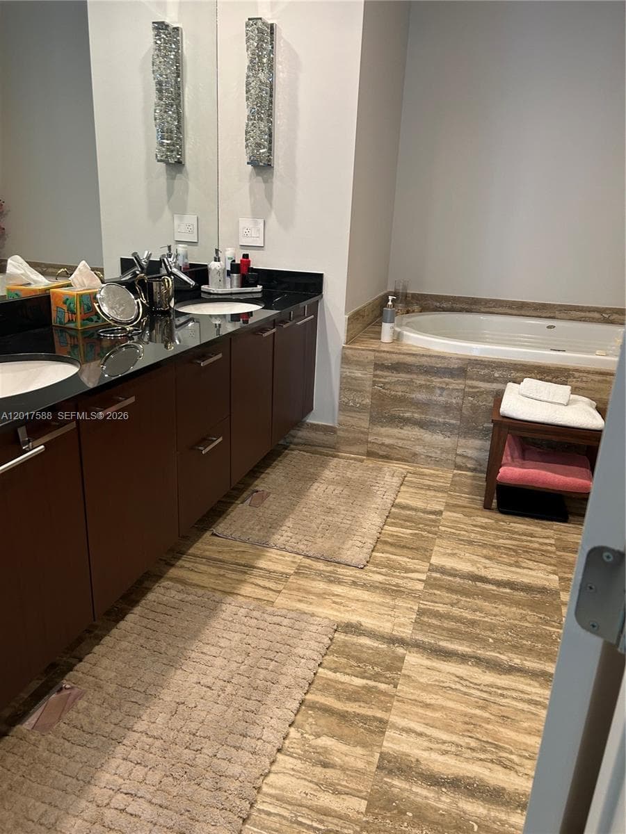 15811 Collins Ave # 2102, Sunny Isles Beach FL 33160 — 12