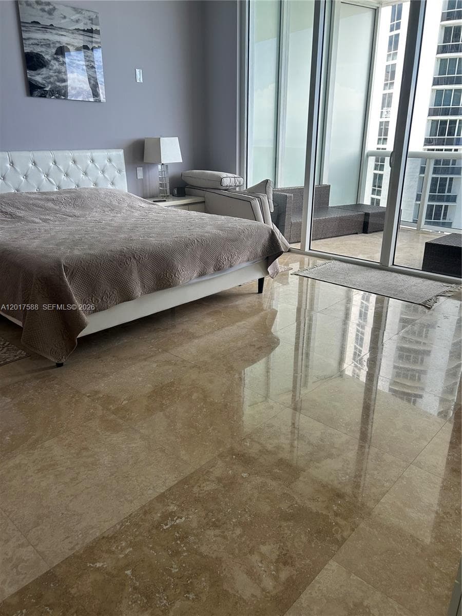 15811 Collins Ave # 2102, Sunny Isles Beach FL 33160 — 15