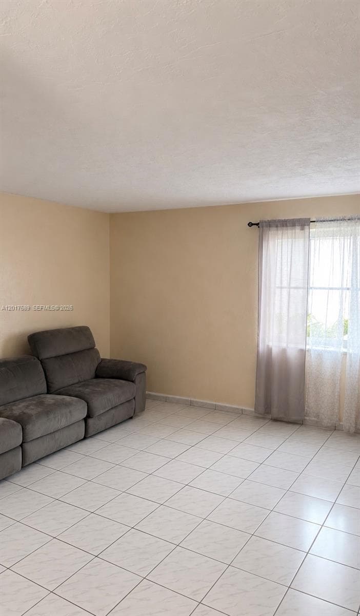 5501 NW 7th St # E412, Miami FL 33126 — 20