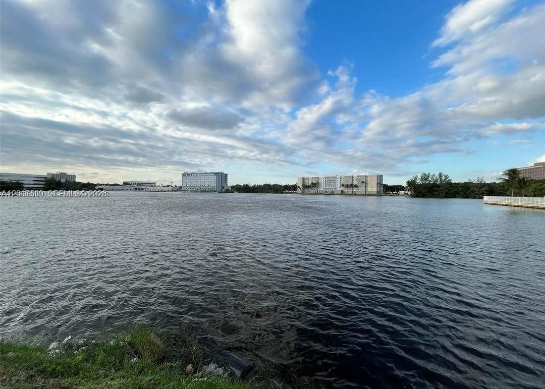 5501 NW 7th St # E412, Miami FL 33126 — 18