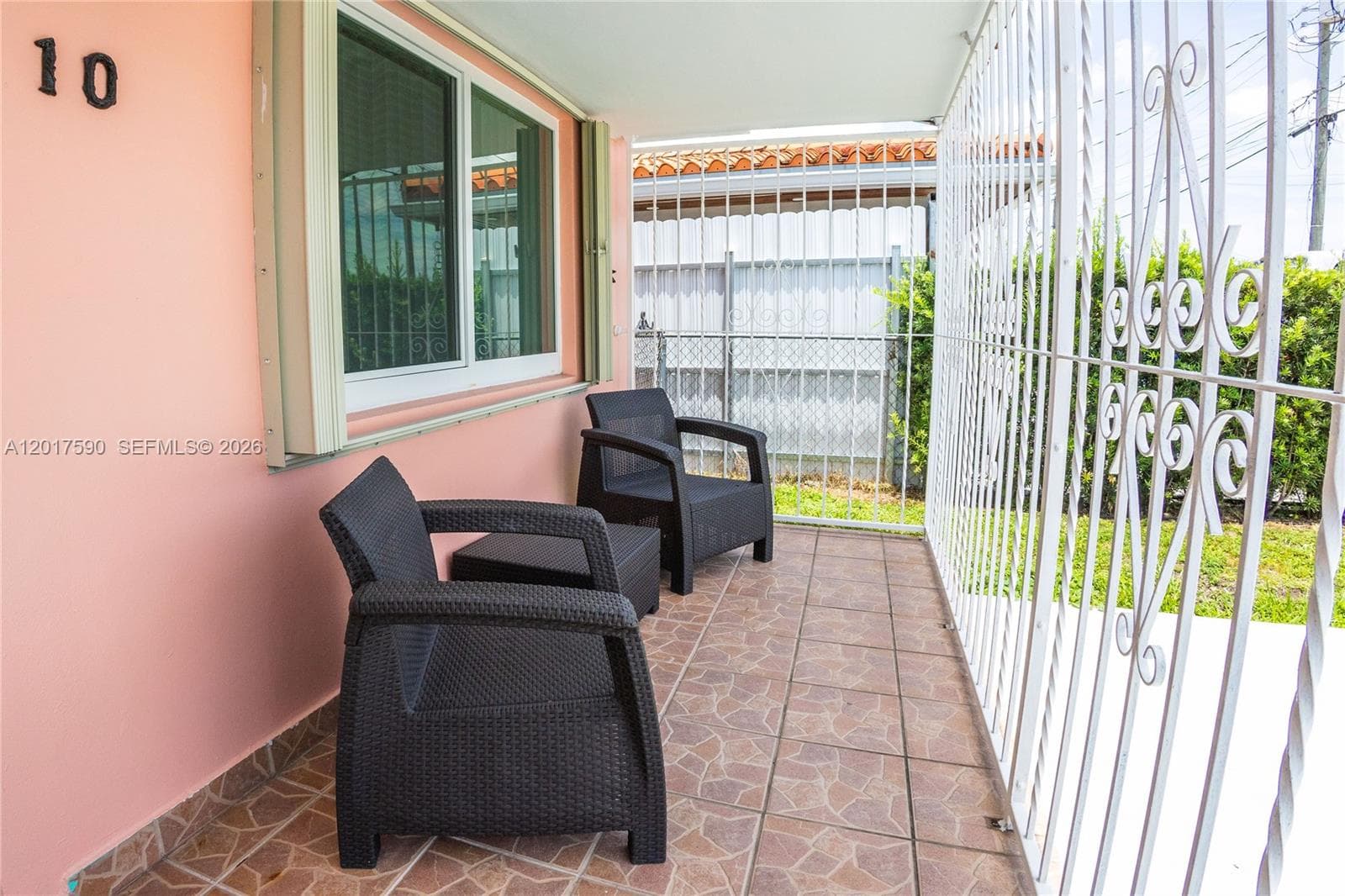 10 NW 60th Ct, Miami FL 33126 — 25