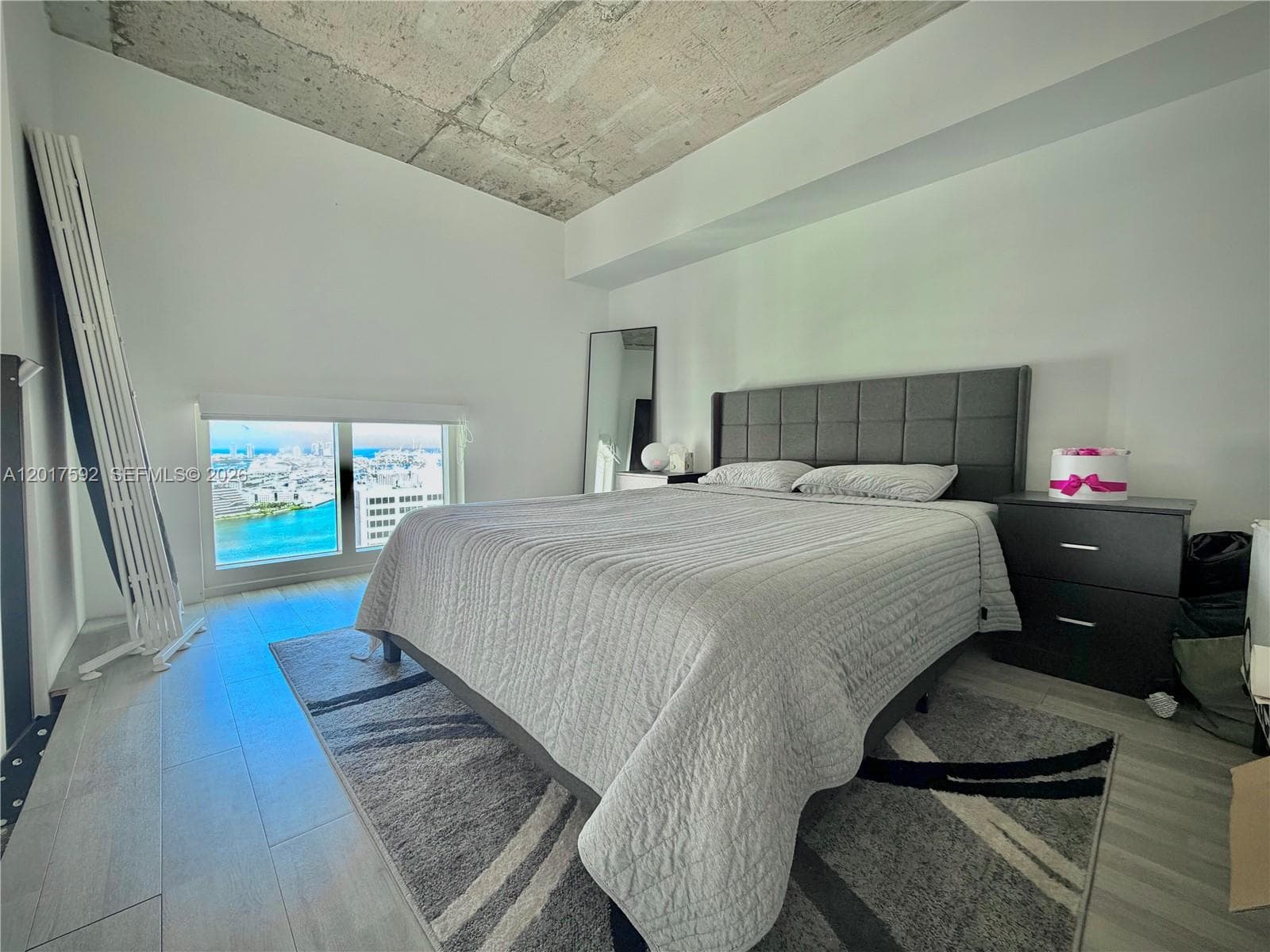 133 NE 2nd Ave # 3501, Miami FL 33132 — 17