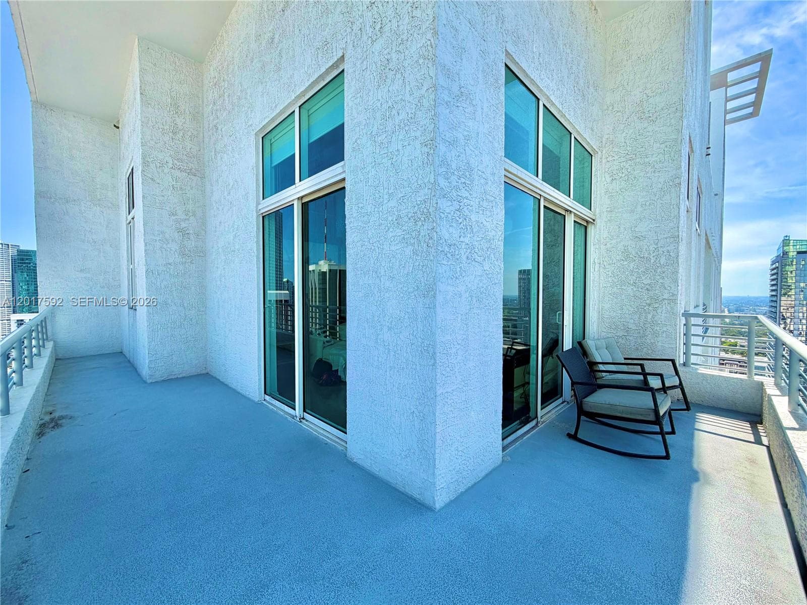 133 NE 2nd Ave # 3501, Miami FL 33132 — 35