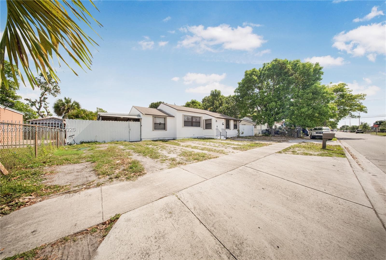 661 E 7th St, Hialeah FL 33010 — 5