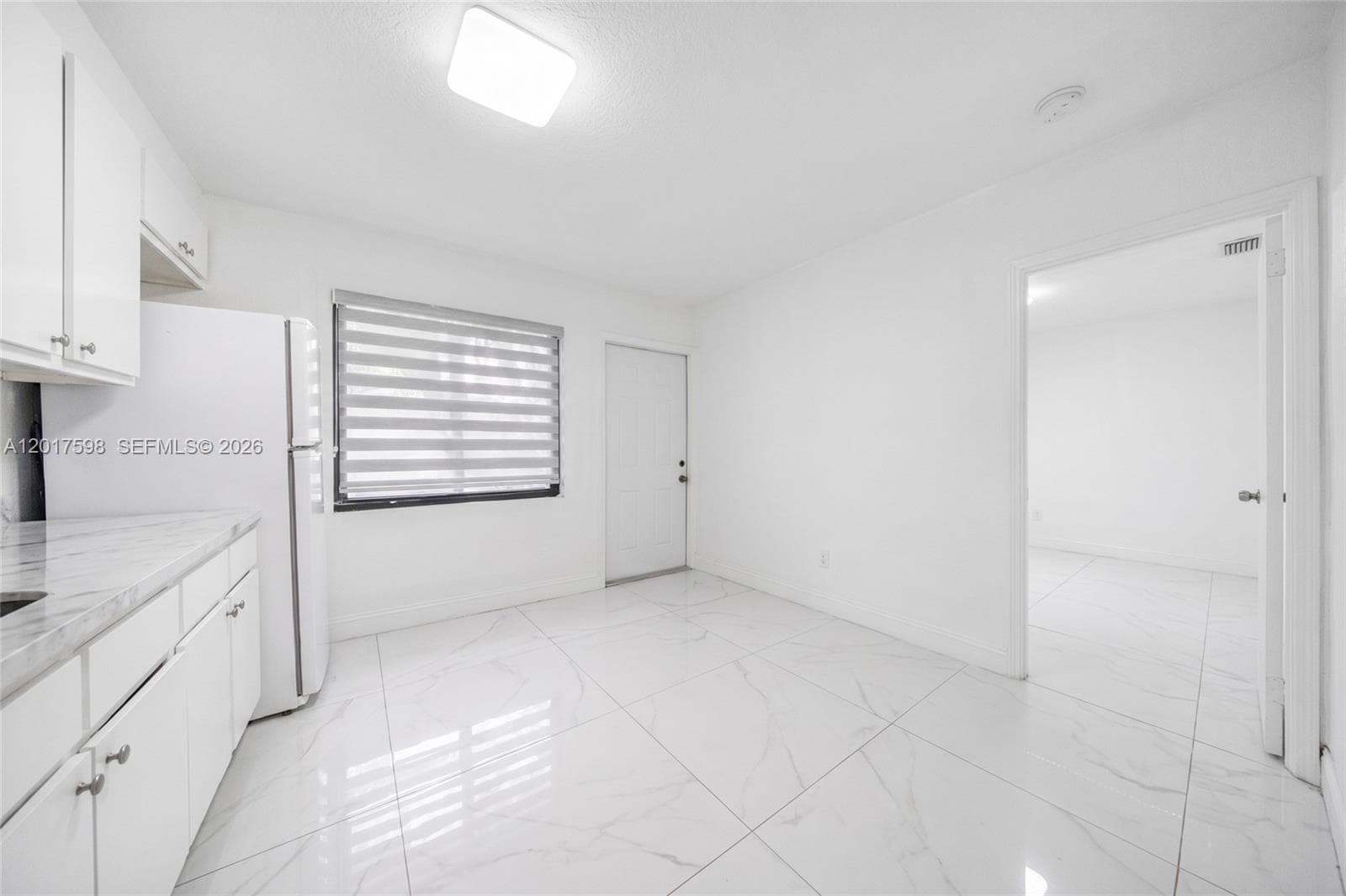 661 E 7th St, Hialeah FL 33010 — 38