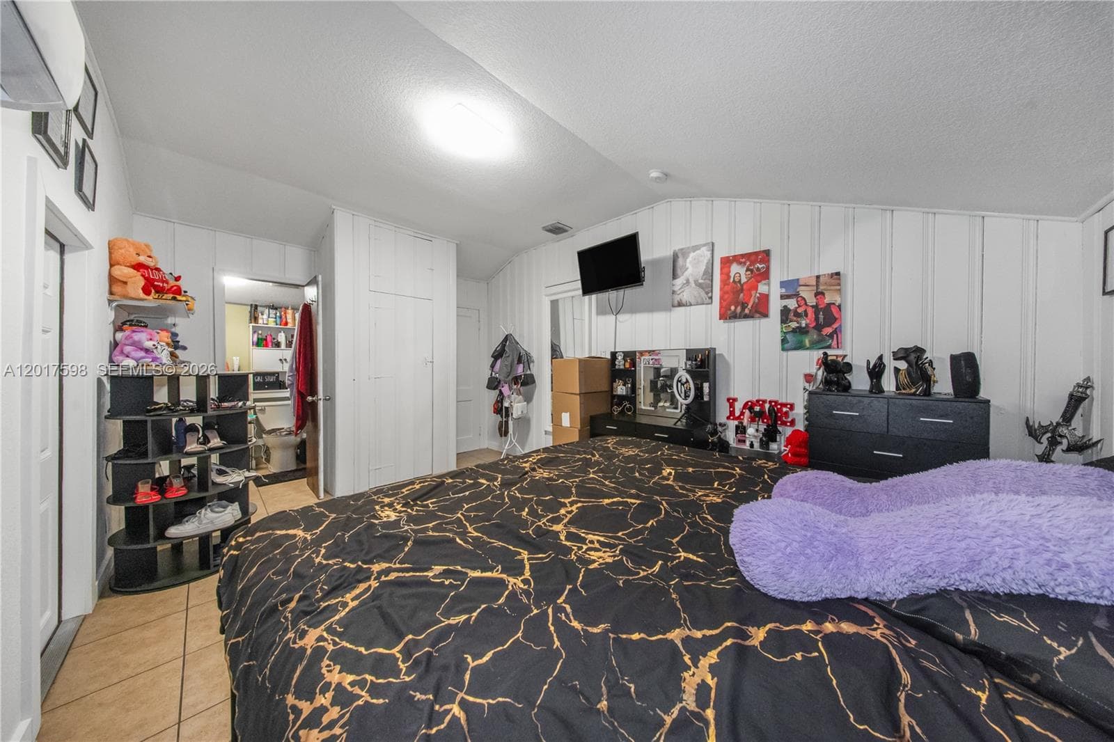 661 E 7th St, Hialeah FL 33010 — 48