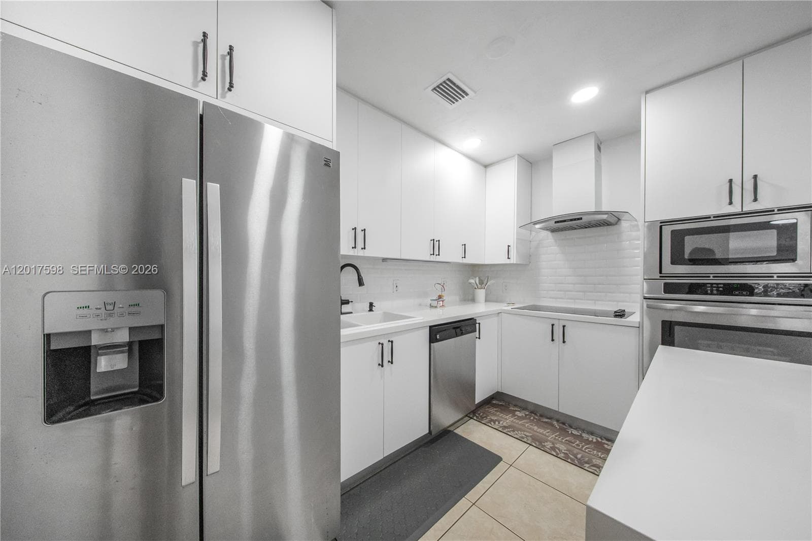 661 E 7th St, Hialeah FL 33010 — 11