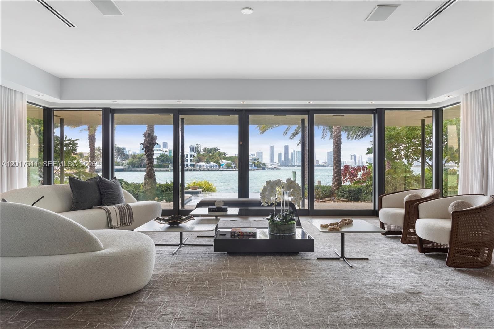 250 W San Marino Dr, Miami Beach FL 33139 — 12