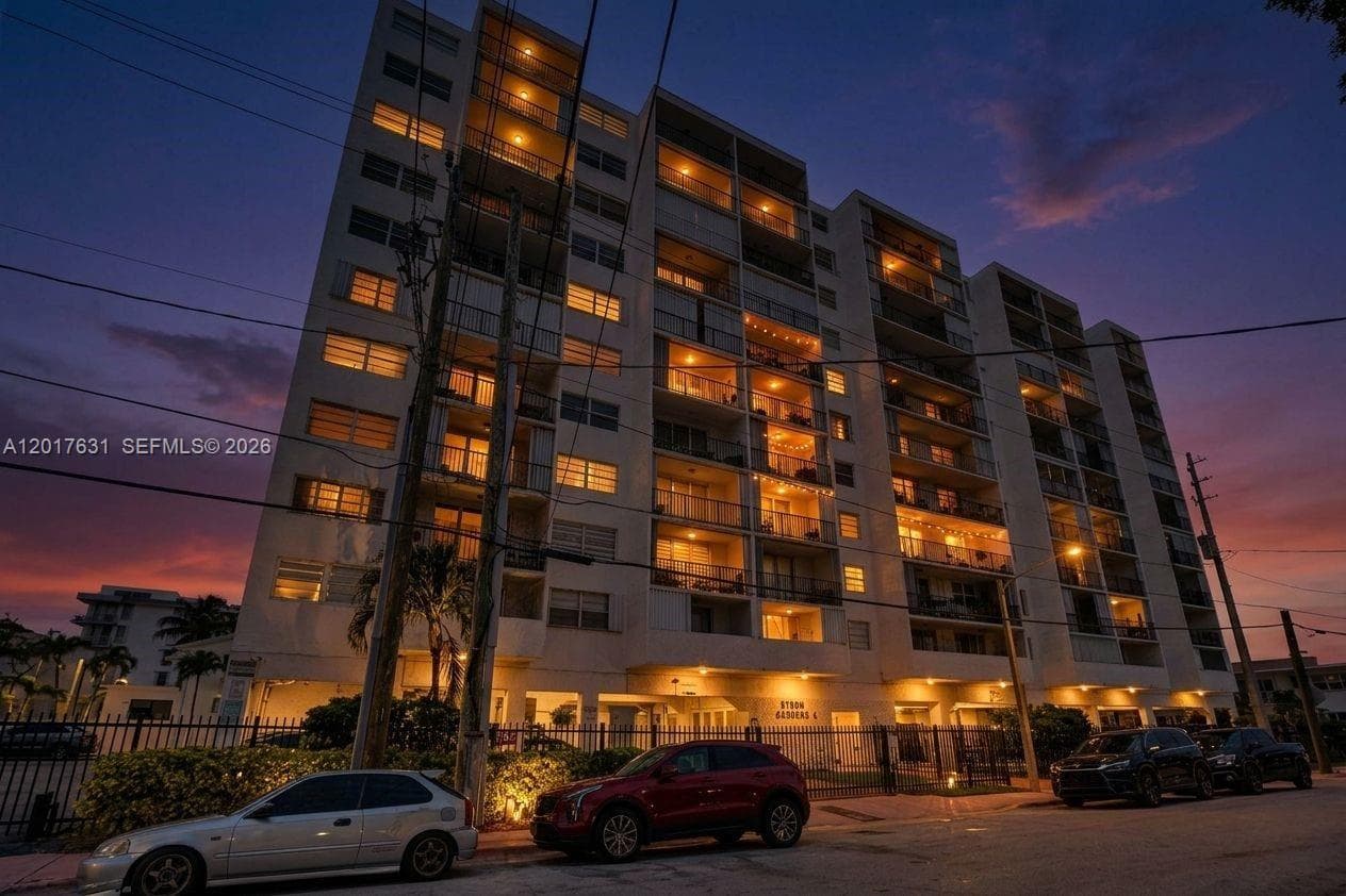 7850 Byron Ave # 702, Miami Beach FL 33141 — 2