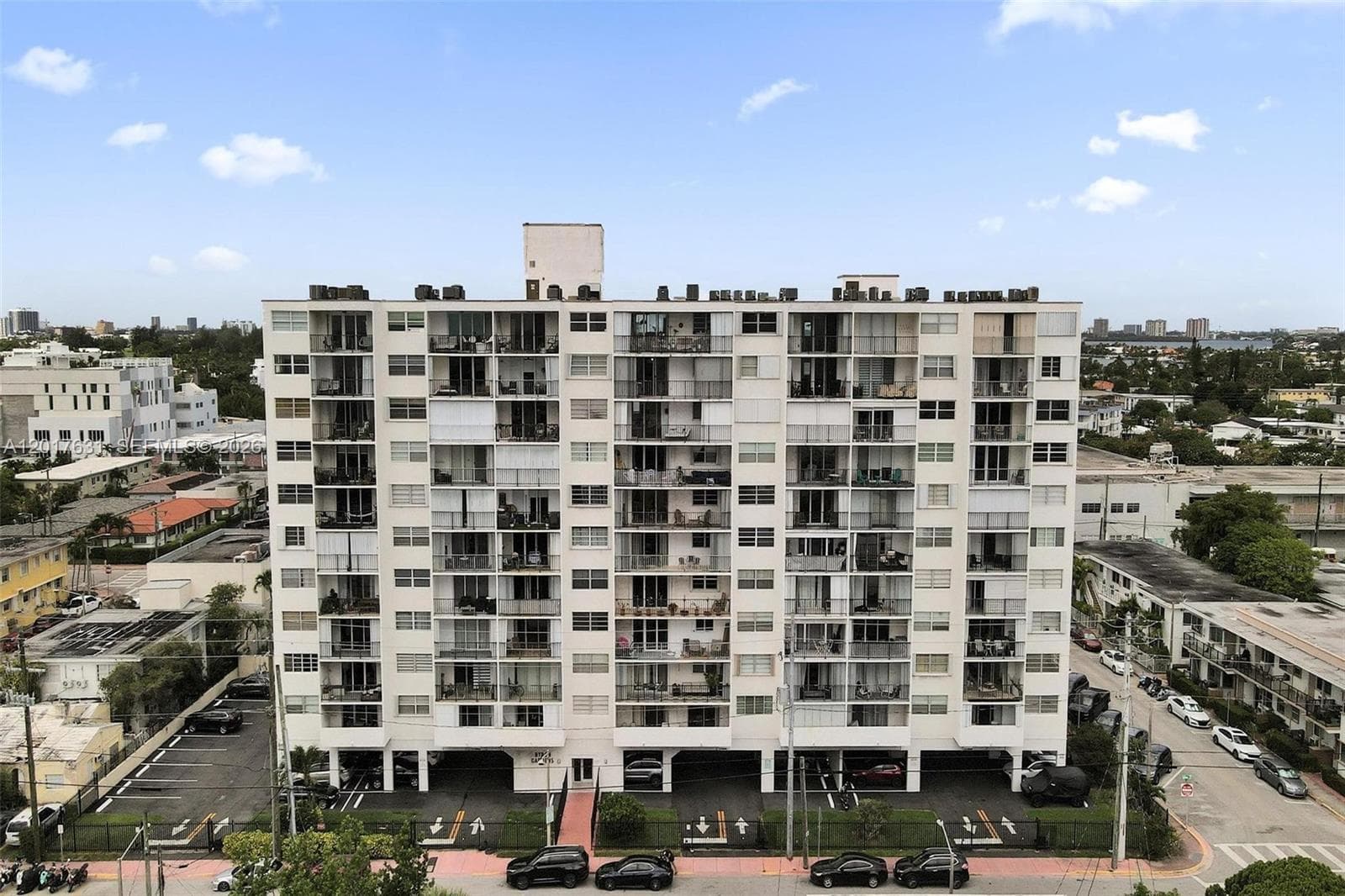 7850 Byron Ave # 702, Miami Beach FL 33141 — 42