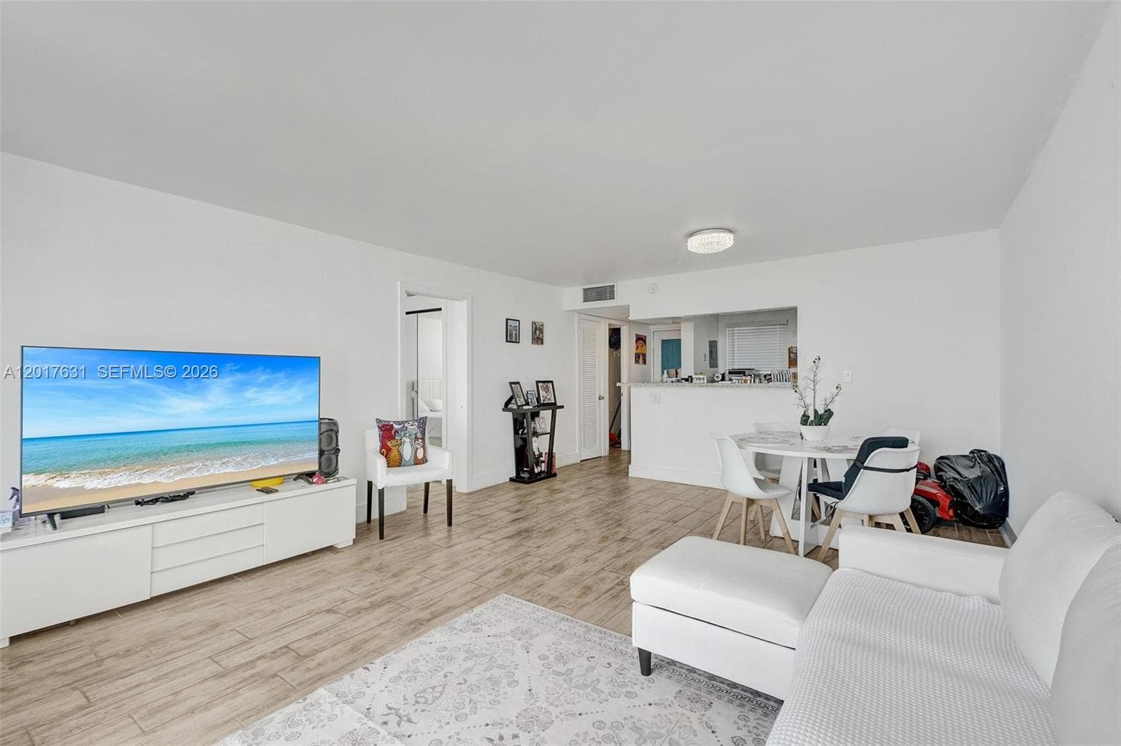 7850 Byron Ave # 702, Miami Beach FL 33141 — 36