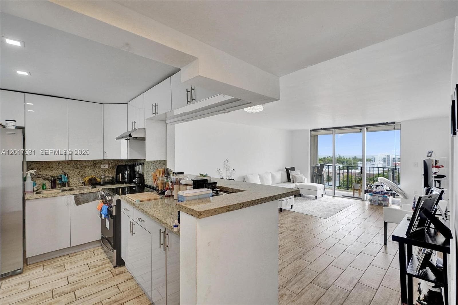 7850 Byron Ave # 702, Miami Beach FL 33141 — 1