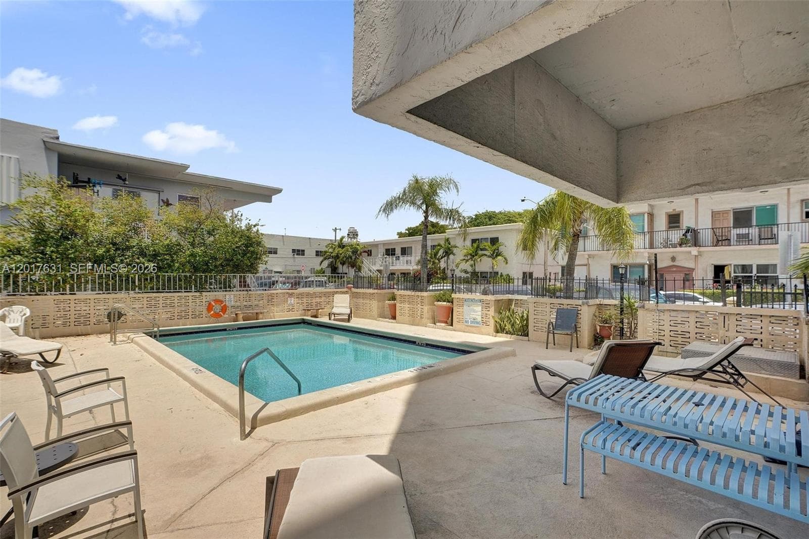 7850 Byron Ave # 702, Miami Beach FL 33141 — 11