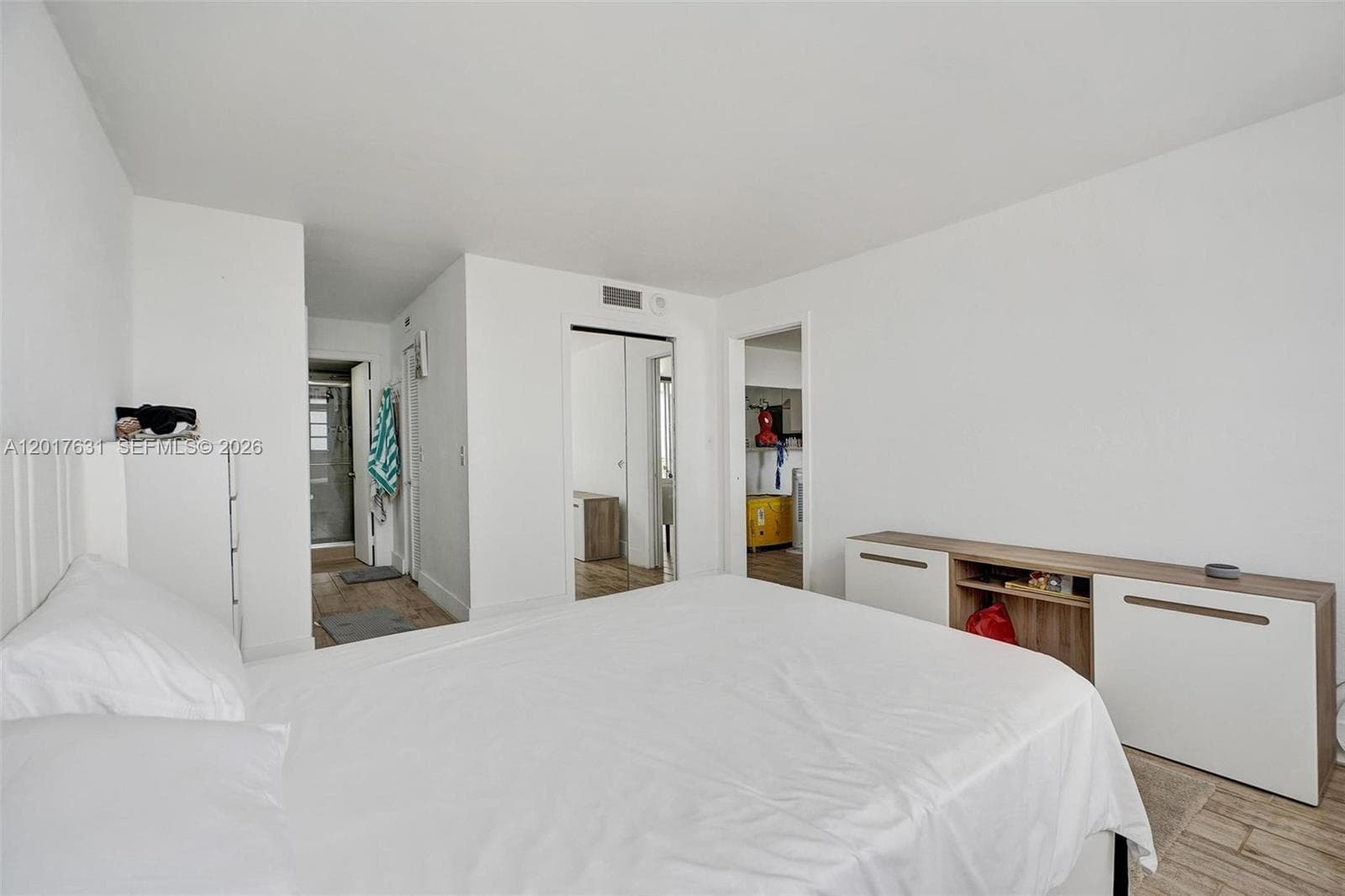 7850 Byron Ave # 702, Miami Beach FL 33141 — 21