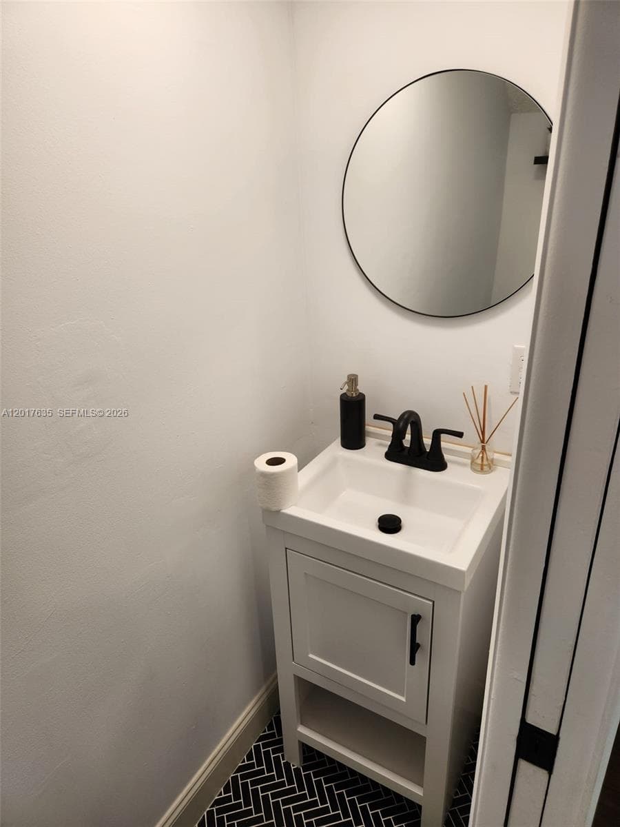 5650 W 26th Ct # 207, Hialeah FL 33016 — 8