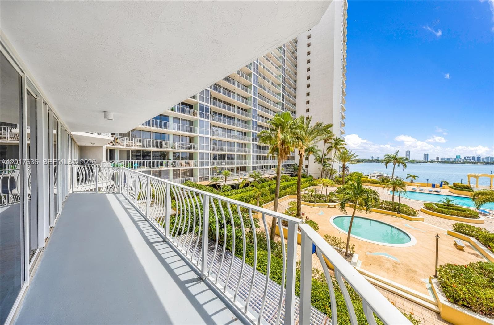 7601 E Treasure Dr # 609, North Bay Village FL 33141 — 22