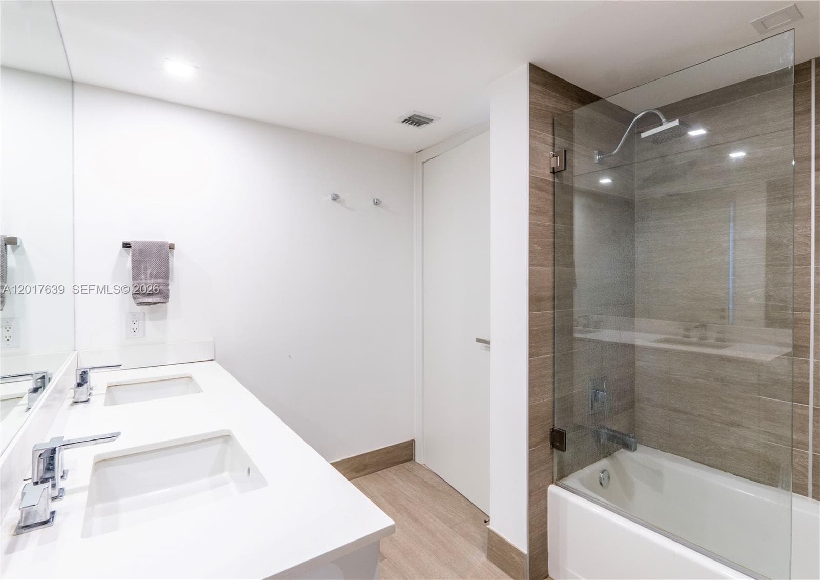 2475 Brickell Ave # 903, Miami FL 33129 — 13
