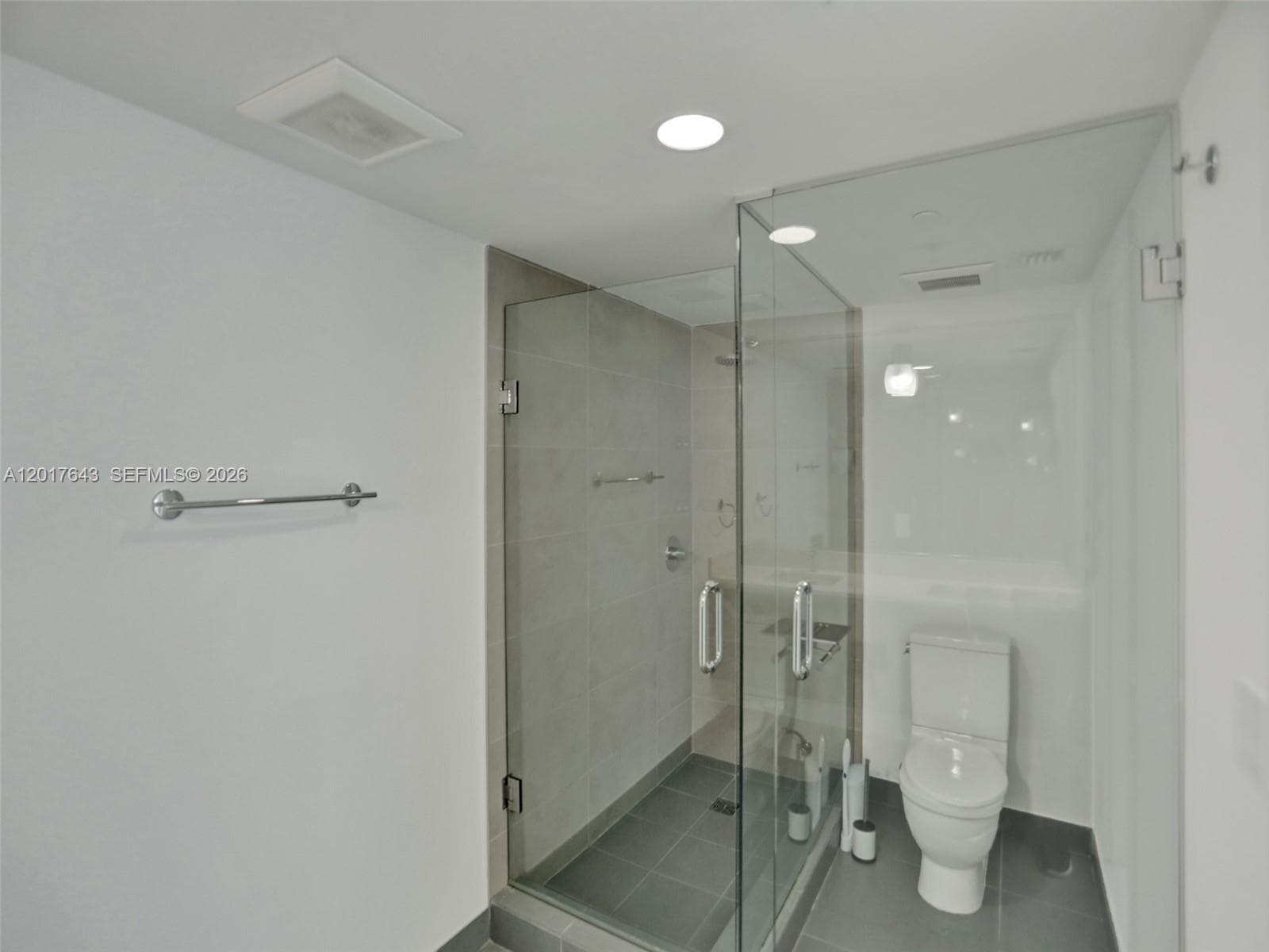 6620 INDIAN CREEK # 114, Miami Beach FL 33141 — 12