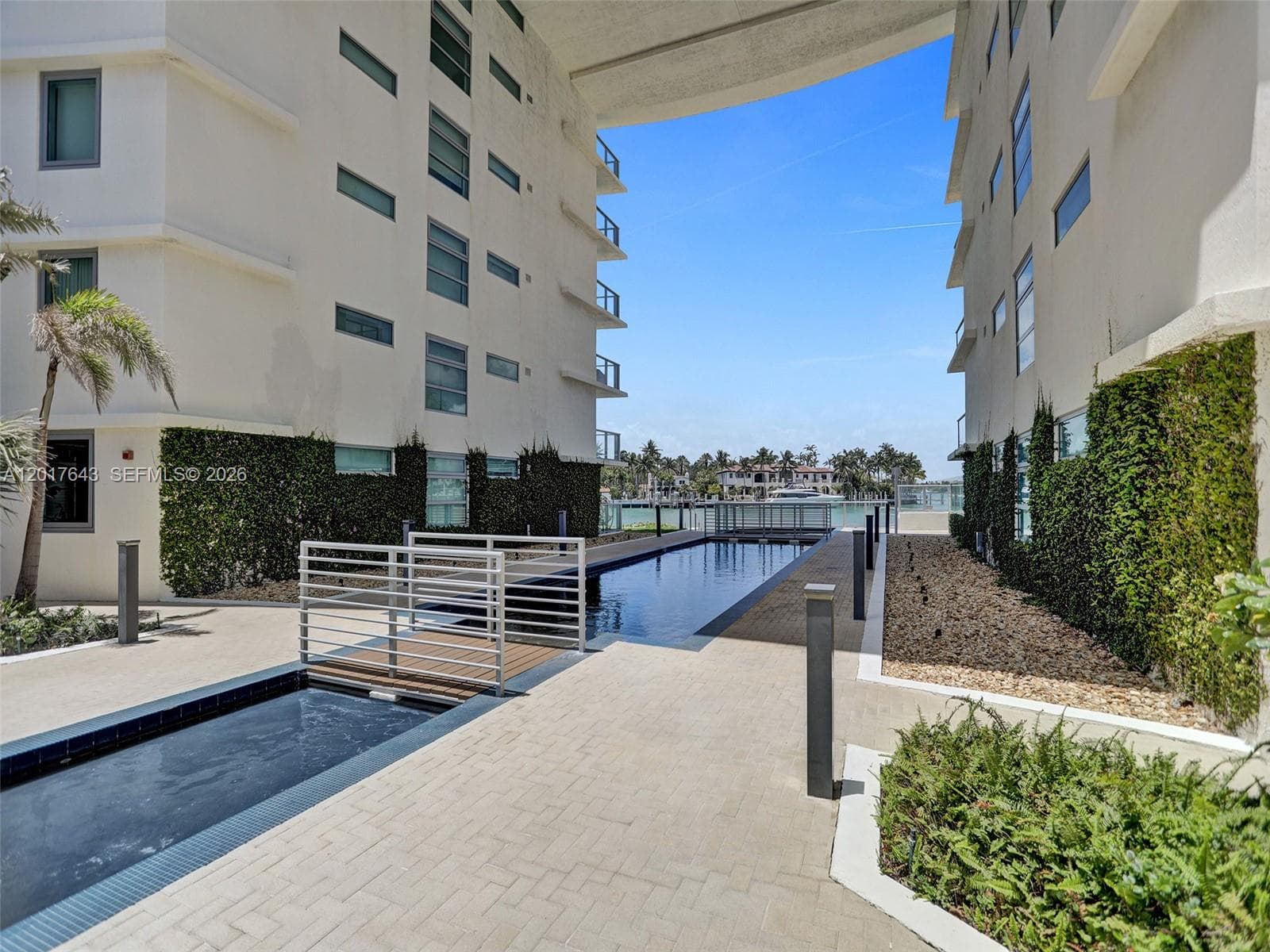 6620 INDIAN CREEK # 114, Miami Beach FL 33141 — 22