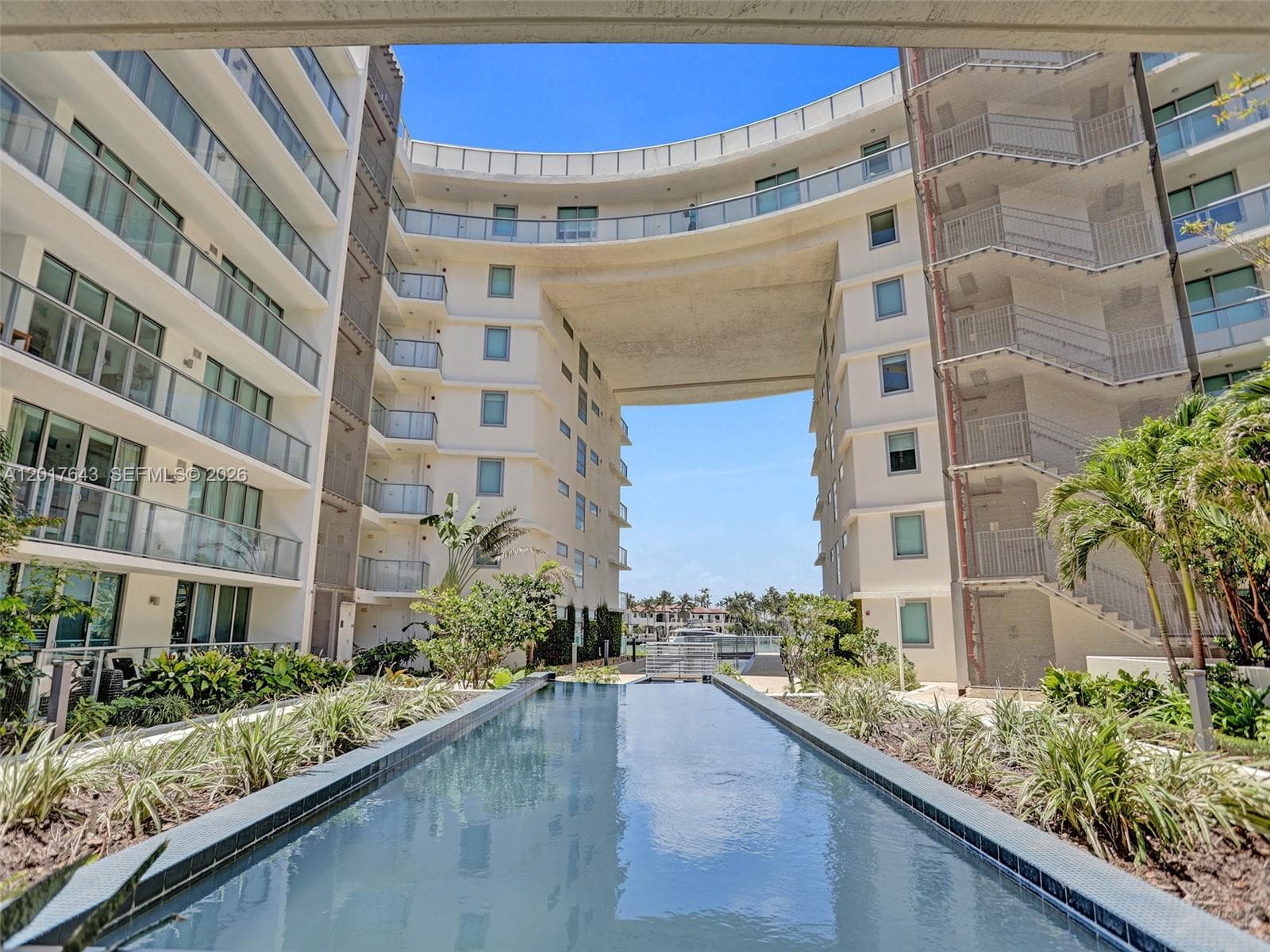 6620 INDIAN CREEK # 114, Miami Beach FL 33141 — 1