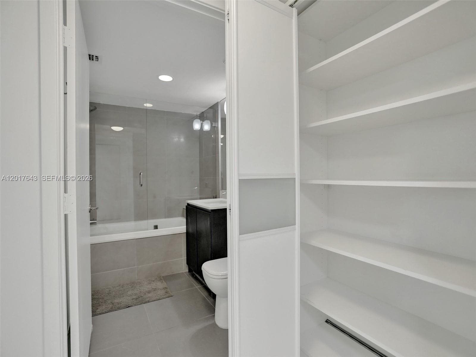 6620 INDIAN CREEK # 114, Miami Beach FL 33141 — 14