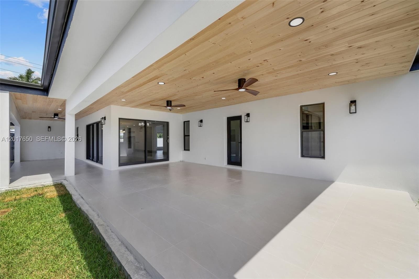 2851 SW 117th Ave, Miami FL 33175 — 51