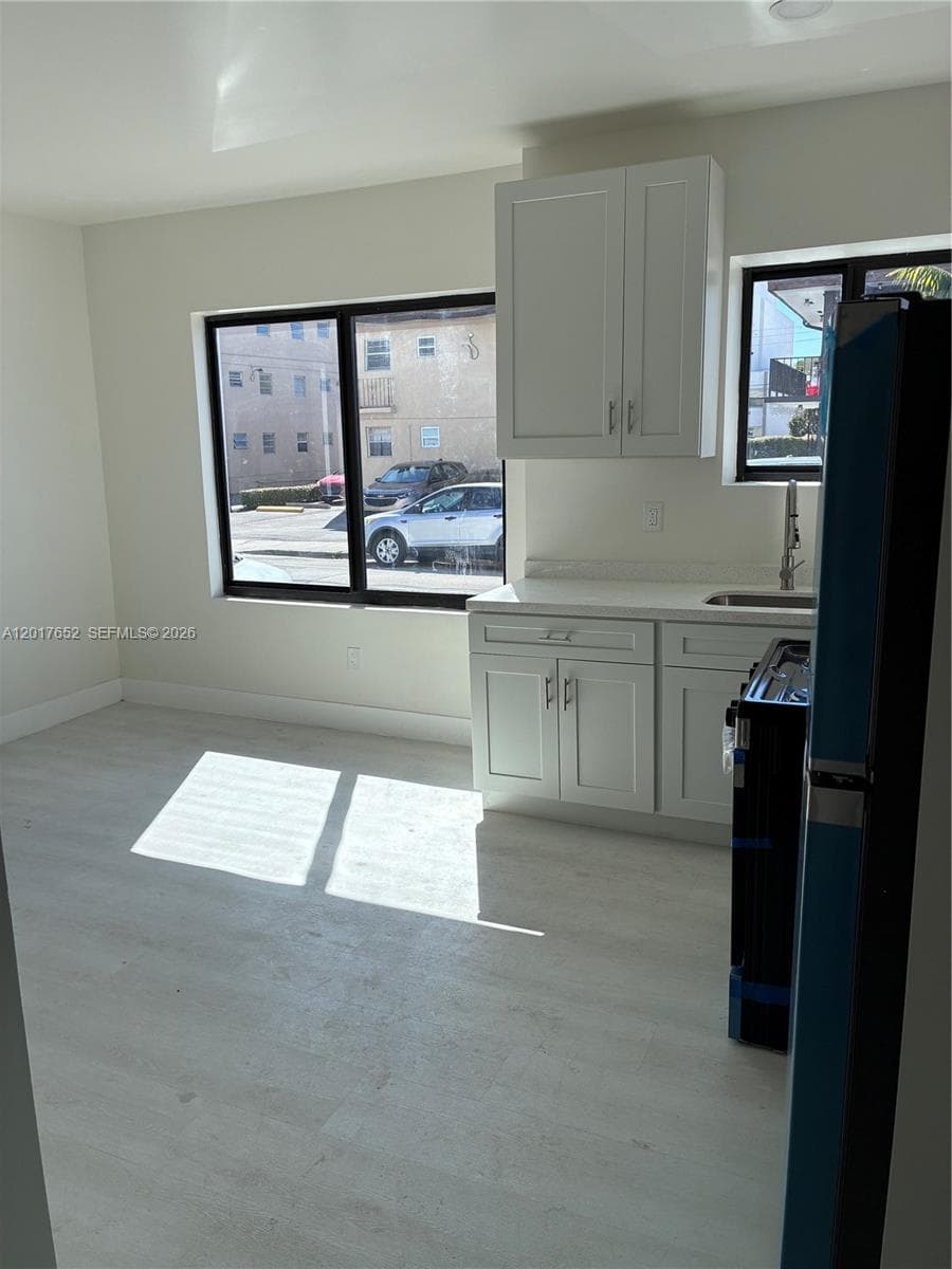 433 SW 6th St # 15, Miami FL 33130 — 2
